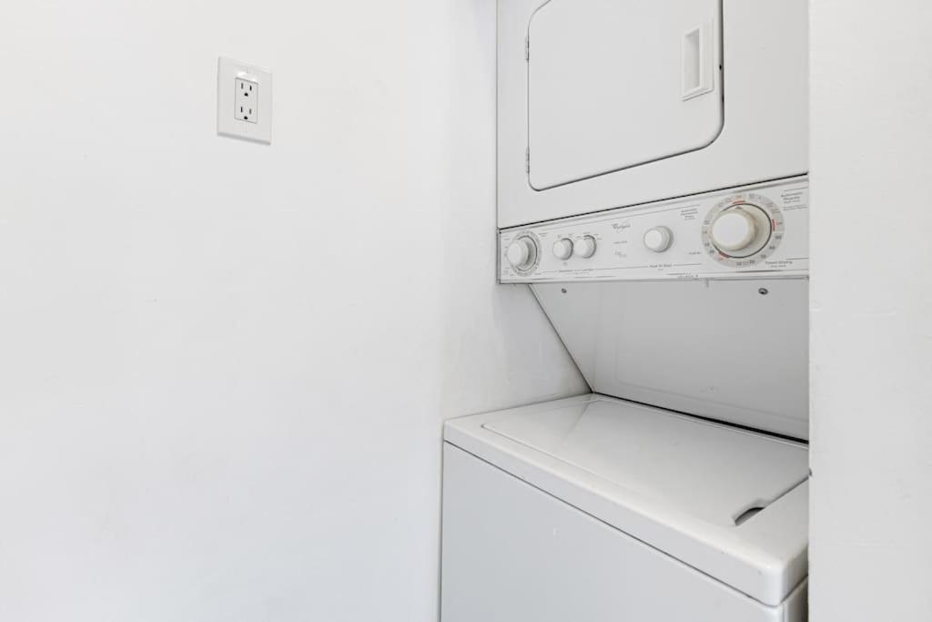 Olas Blvd Waterfront Appartement *